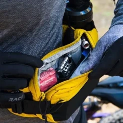 CamelBak Podium Flow 4 Hydration Belt