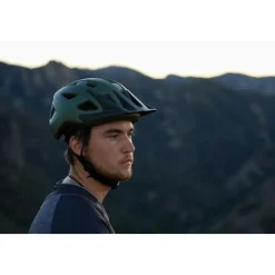 Giant Path Bike Helmet