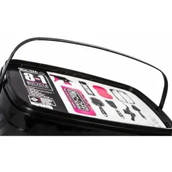 Muc-Off 8-in-1 Cleaning Kit: Tub with 8 Pieces