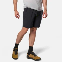 Pearl Izumi Men's Canyon Active 8
