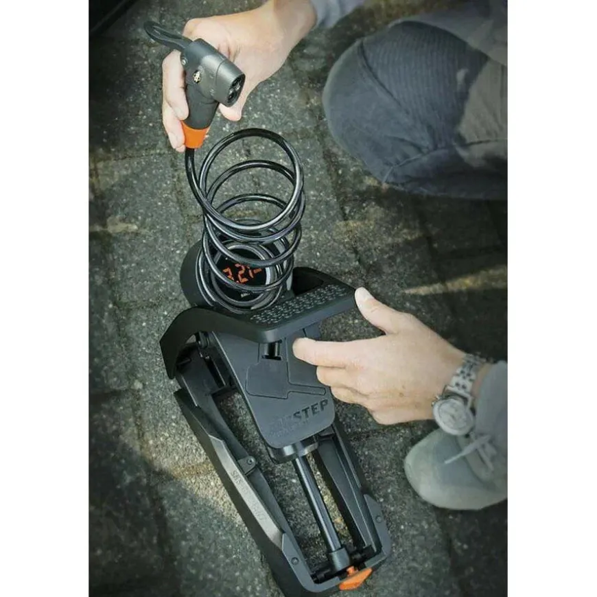SKS Airstep Digital Foot Pump - 102 psi Black