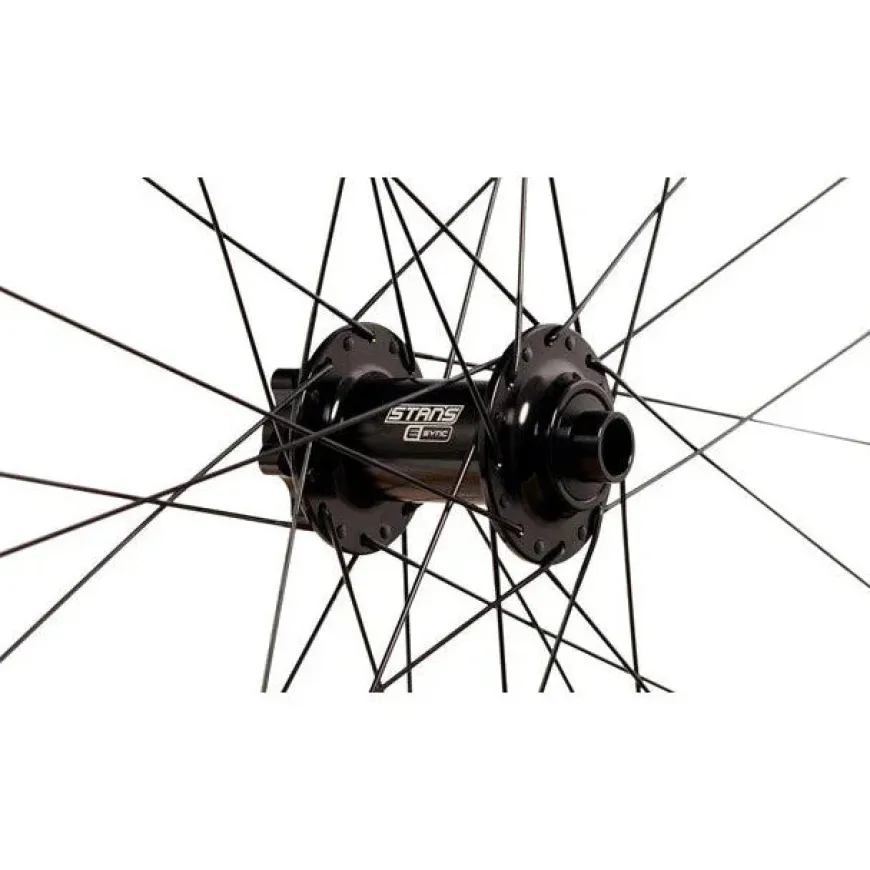 Stan's No Tubes Flow EX3 Front Wheel - 27.5, 15 x 110mm, 6-Bolt