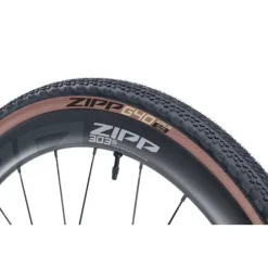 Zipp G40 XPLR Puncture Resistant Gravel Bike Tire - 700 x 40, Tubeless, Black/Tan, A2